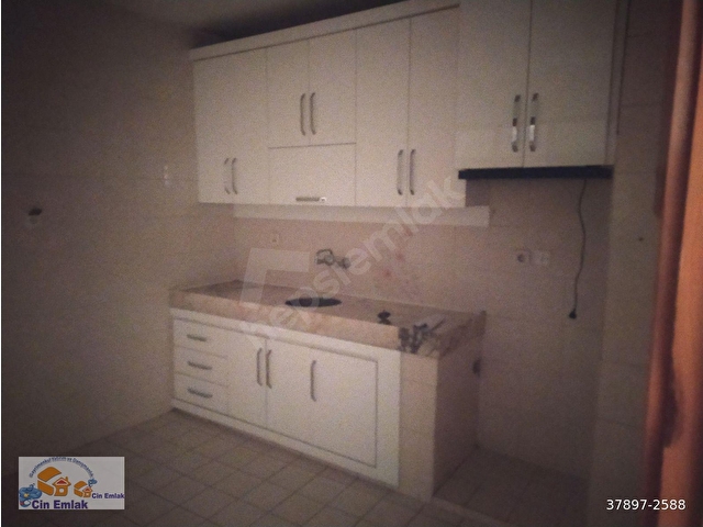 Salihli Cin Emlaktan Cumhuriyet Mah Menderes Cad Üzerinde Kiralık 2+1 4 Kat Sobalı Daire - Görsel 20