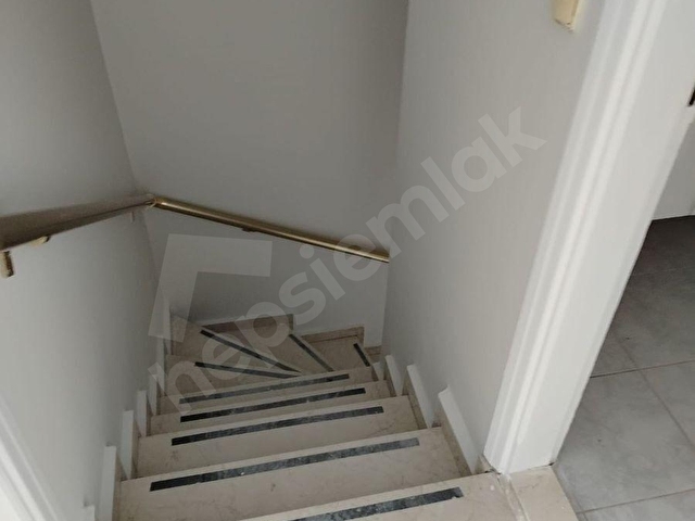 CEVAHİR AVM YANI 90m² 2+1 KOMBİLİ FERAH BAKIMLI DUBLEKS DAİRE - Görsel 28
