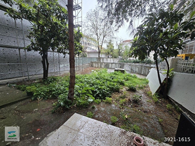 YEŞİLKÖY ÇARŞIDA HER İŞE UYGUN BAHÇELİ DÜZ GİRİŞ - Görsel 15