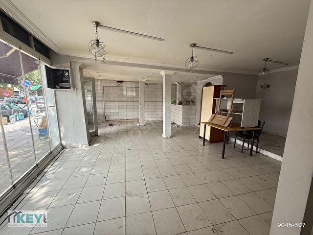 TİCARETİN KALBİNDE! ULUS DENİZCİLER CAD. CEPHELİ 60+60m² SATILIK - Görsel 2