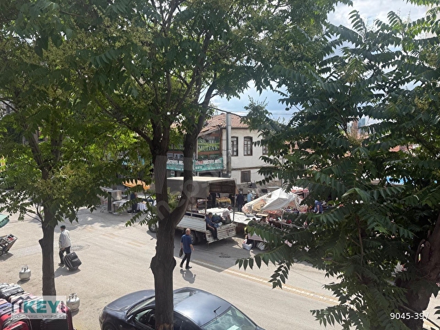 TİCARETİN KALBİNDE! ULUS DENİZCİLER CAD. CEPHELİ 60+60m² SATILIK - Görsel 17