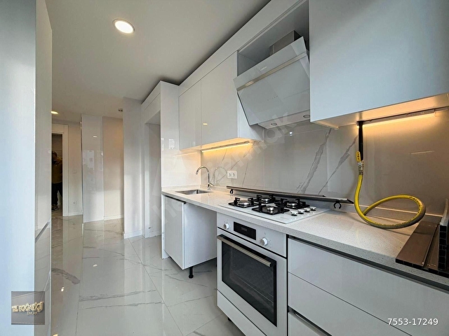 BOSTANCIDA SİTE İÇERİSİNDE GÜVENLİKLİ, HAVUZLU 85m2 2+1 BOŞ DAİRE - Görsel 9