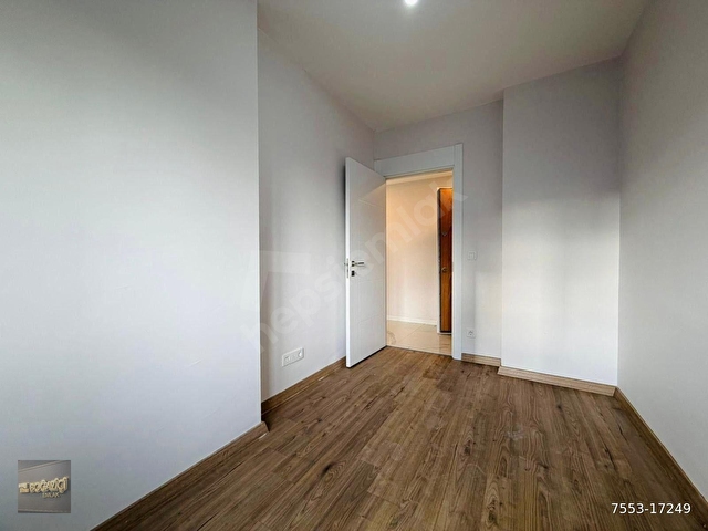 BOSTANCIDA SİTE İÇERİSİNDE GÜVENLİKLİ, HAVUZLU 85m2 2+1 BOŞ DAİRE - Görsel 16