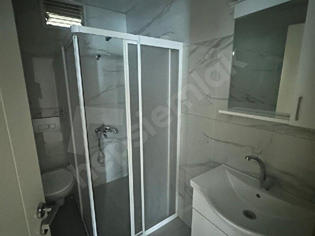 YATIRIM EMLAKTAN SİTE İÇİNDE LÜKS 3+1 KİRALIK DAİRE - Görsel 7