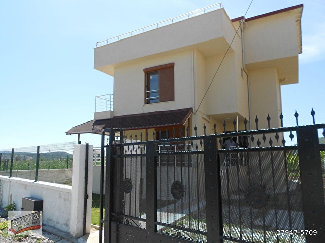 urla icmelerde deniz manzarali 480 m2 arsa icinde tripleks 27947 5709 hurriyet emlak