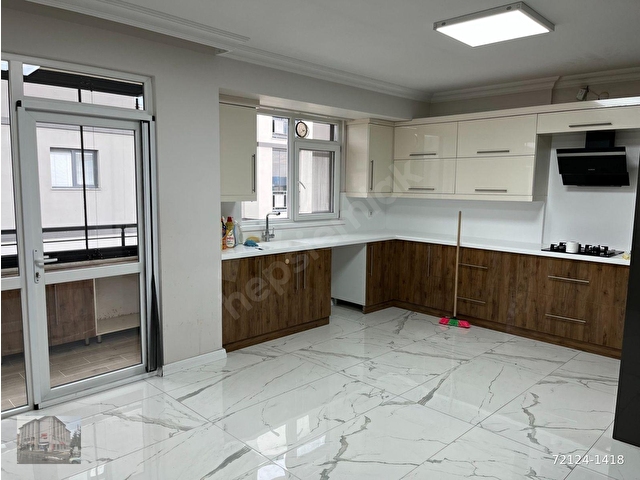 PAŞAKÖY/14 AVM YANI,180M2,BR.GRJLI,2BANYLU,GİY.ODALI,SU ARTMALI,JENERATÖRLÜ,2BLKNLU,4+1 LÜX DAİRE - Görsel 9