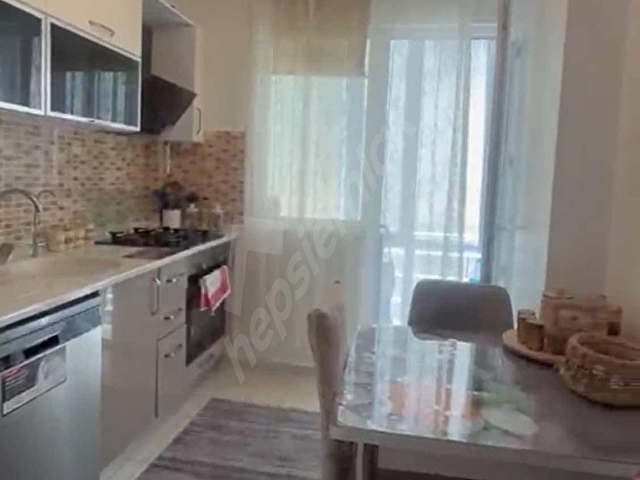 Beylikdüzü Kavaklı merkez satılık 2+1 - Görsel 5