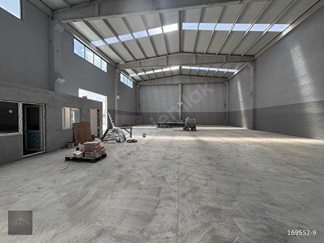 YAKACIK TOKİDE 2000m2 200KW ENERJİ YAPILI OFİSLİ KİRALIK DÜKKAN - Görsel 5