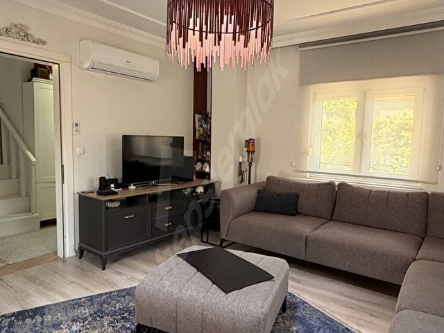 Sahibinden Havuzlu Tripleks Villa - Görsel 15