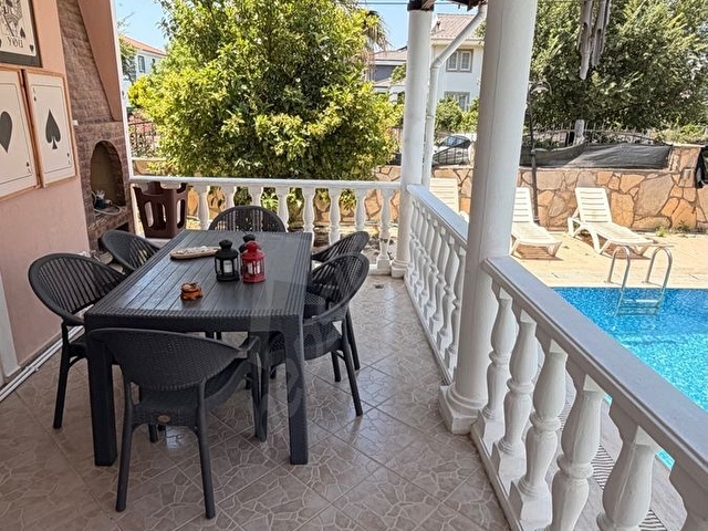 Sahibinden Havuzlu Tripleks Villa - Görsel 17