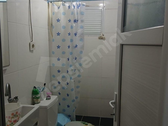 Şebnem Emlak,tan Hortumcu Sk.1+1+ Hol 70 m2 giriş kat Satılık daire ( DOLU ) - Görsel 6