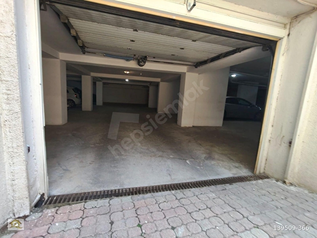 BAĞDAT CADDESİNE YAKIN PRESTİJLİ KONUMDA 240 m2 4+1 DAİRE - Görsel 23