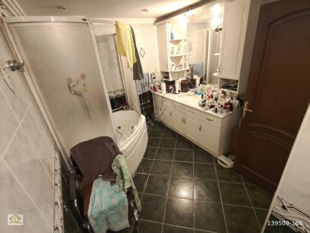 BAĞDAT CADDESİNE YAKIN PRESTİJLİ KONUMDA 240 m2 4+1 DAİRE - Görsel 19