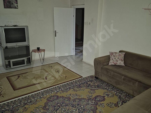 ALTINKUMDA HESAPLI AYRI MUTFAK 4 AYLIK KİRALIK 2+1 EŞYALI DAİRE - Görsel 7