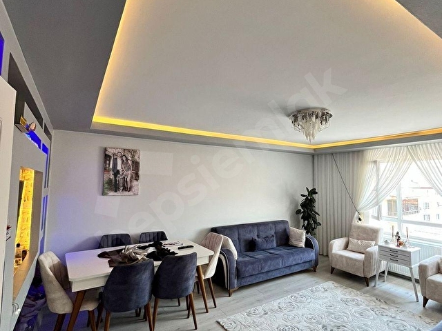 ANKARA ETİMESGUT İSTANSYON MAHALLESİNDE 3+1 YAPILI 2 BALKONLU EV - Görsel 2