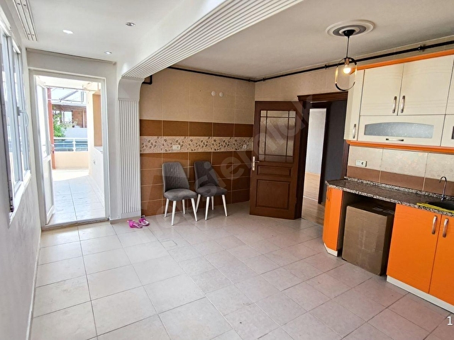 Buca Gazilerde 3+1 Doğalgazlı 160m2 Arakat Kiralık Daire - Görsel 5