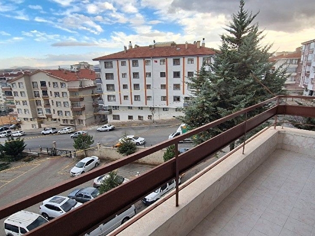 ANA CADDE YE OTOBÜS DOLMUŞ GÜZERGAHINA YAKIN OKUL YAKINI 4 KAT 3+1 DAİRE - Görsel 14
