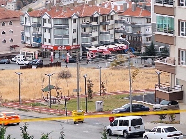 ANA CADDE YE OTOBÜS DOLMUŞ GÜZERGAHINA YAKIN OKUL YAKINI 4 KAT 3+1 DAİRE - Görsel 16