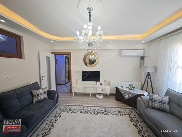 MANİSA YENİ MAHALLE 2+1 4 YILLIK ASANSÖRLÜ SATILIK FERAH DAİRE - Görsel 4