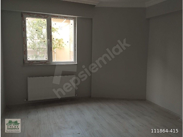 KIYIK ANA CADDEYE 20  METRE MESAFEDE 2+1 SATILIK DAİRE - Görsel 5