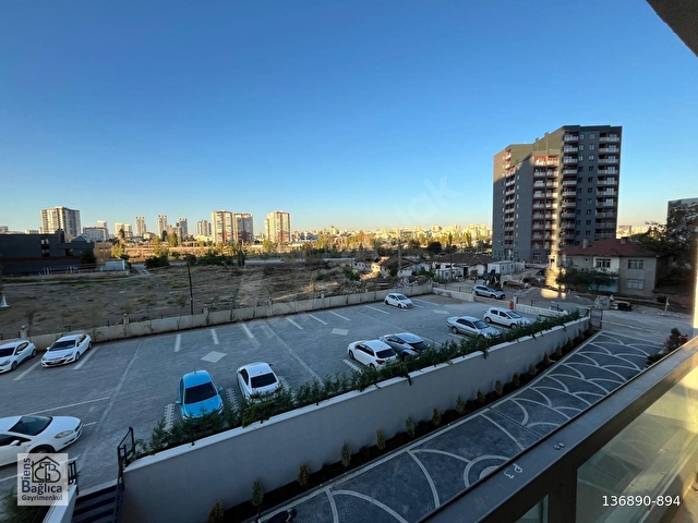BİENSTEN YEŞİLOVANIN EN GÜZEL BİNASINDA 2+1 KİRALIK DAİRE - Görsel 8