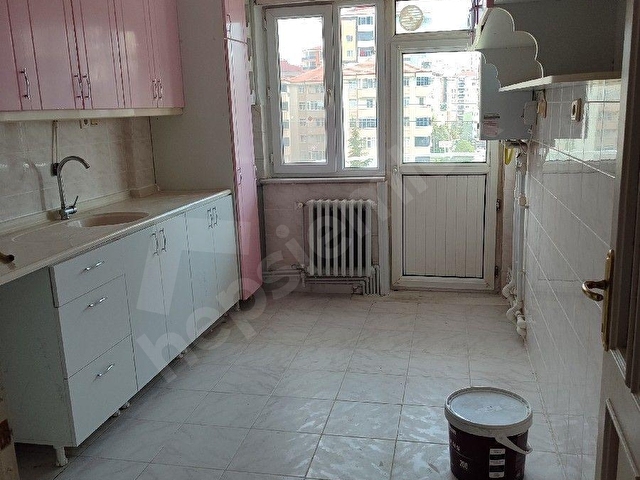 ATATÜRK MAHALLESİ  ŞÜKRÜ  PAŞA SİTESİNDE  3+1 KİRALIK DAİRE
