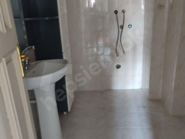 ATATÜRK MAHALLESİ  ŞÜKRÜ  PAŞA SİTESİNDE  3+1 KİRALIK DAİRE - Görsel 12