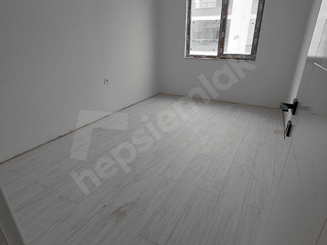 TOKAT NİKSARDA ELİT EMLAKTAN SATILIK MERKEZDE ÇOK GENİŞ 2 + 0 DAİRE.. - Görsel 12