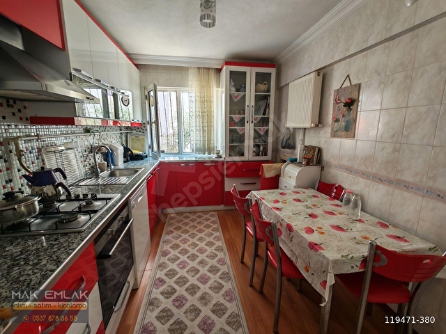 Manisa Güzelyurtta satılık 4+1 müstakil tripleks villa - Görsel 4