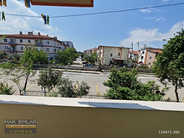 Manisa Güzelyurtta satılık 4+1 müstakil tripleks villa - Görsel 17