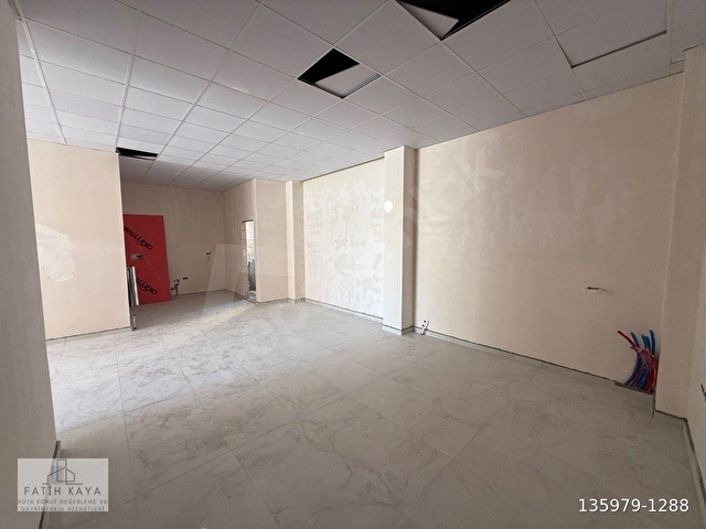 ANA CADDE ÜZERİ 230m2 DÜZ AYAK İŞYERİ - Görsel 3