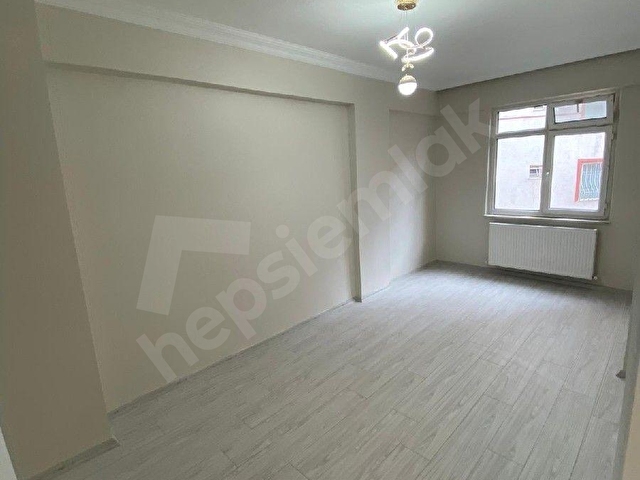 SAMSUN İLKADIM ULUGAZİ MAHALLESİNDE KAT TAPULU İÇİ YAPILI 2+1 SATILIK DAİRE - Görsel 3