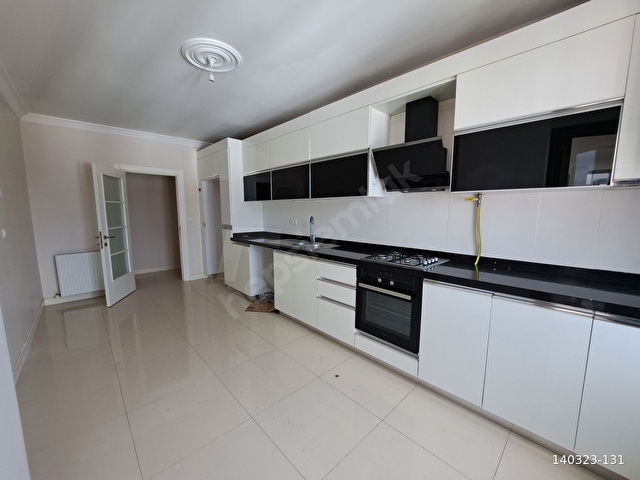Kartal Uğurmumcu Merkezde Satılık 190m2 Daire - Görsel 5
