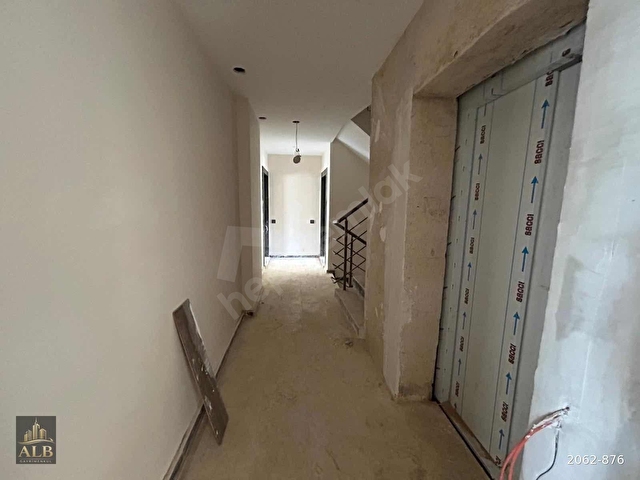 ÜNSALDA ARA KAT SIFIR 1+1 SATILIK DAİRE - Görsel 28