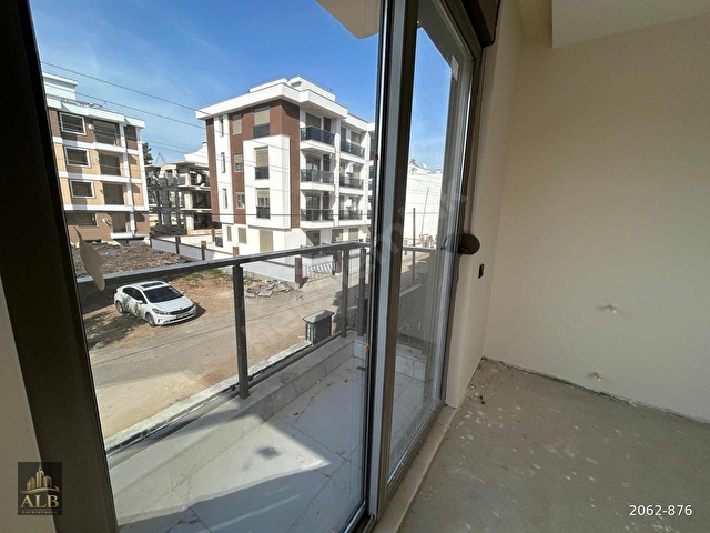 ÜNSALDA ARA KAT SIFIR 1+1 SATILIK DAİRE - Görsel 7