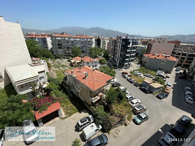 BORNOVA ERZENE MAHALLESİNDE BAKIMLI 4+1 SATILIK DAİRE - Görsel 2