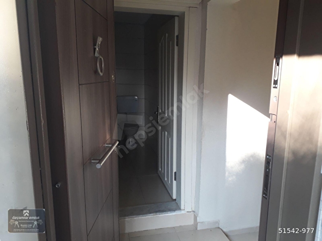 Bornova Evka4 Yani Kiralik Daire Ozcamlar Emlak 51542 977 Hurriyet Emlak