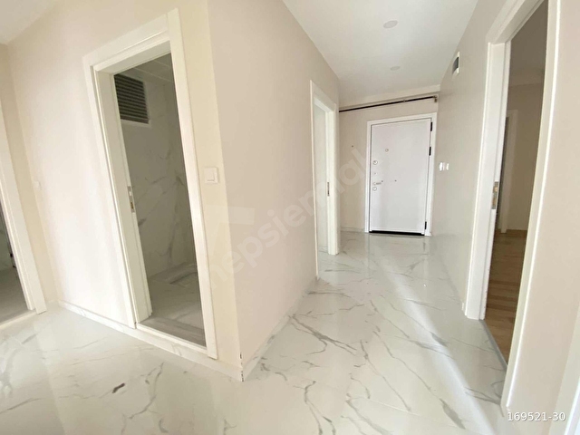 MAHMUTBEY METROYA 5-6 dk 125 m2 3+1 E-BANYOLU - Görsel 13
