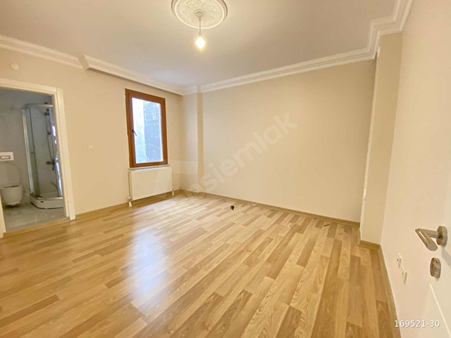 MAHMUTBEY METROYA 5-6 dk 125 m2 3+1 E-BANYOLU - Görsel 17
