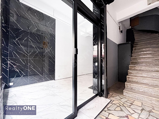 Beyoğlu Galata Kiralık Dükkan 100m2 Süper Konumda Geniş Kullanım - Görsel 21
