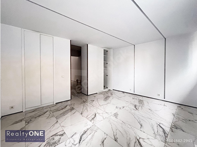 Beyoğlu Galata Kiralık Dükkan 100m2 Süper Konumda Geniş Kullanım - Görsel 12
