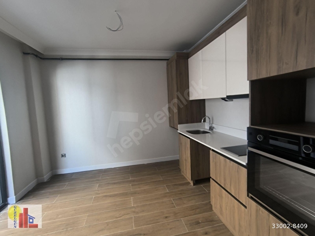 CEBECİ SAMUR SOKAKTA SON İKİ DAİRE - Görsel 28