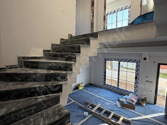 Mendereste Yatırımlık Kaçırılmayacak Villa - Görsel 14