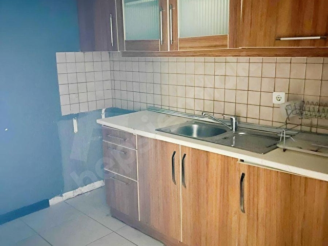 Kordonda iki caddeye cephe 2 katlı kiralık - Görsel 4