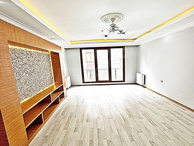 METROBÜSE YAKIN İSKANLI SORUNSUZ TEMİZ 2+1 100M2 SATILIK DAİRE - Görsel 17