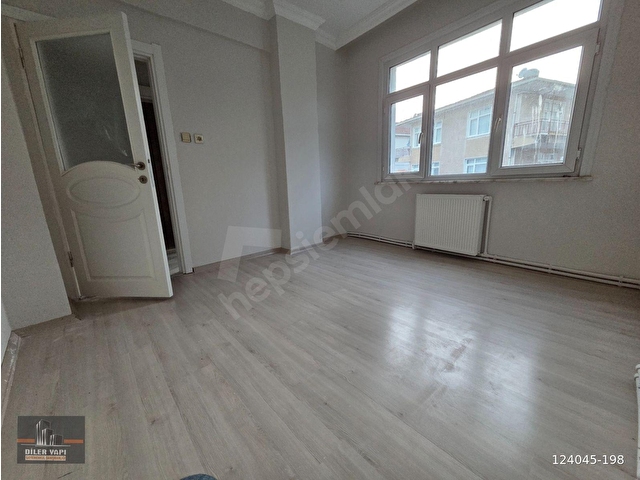 DİLERDEN BAĞLARBAŞINDA BAĞDAT CADDESİNE ÇOK YAKIN KİRALIK DAİRE 3+1 130 M2 MARMARAYA 6 DK MESAFADE - Görsel 17