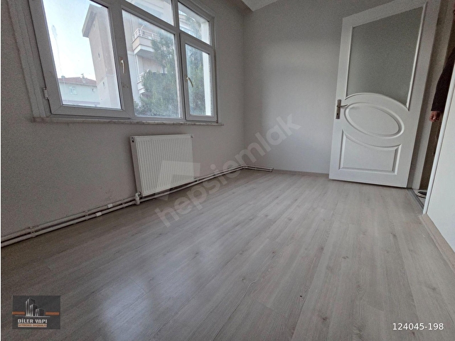 DİLERDEN BAĞLARBAŞINDA BAĞDAT CADDESİNE ÇOK YAKIN KİRALIK DAİRE 3+1 130 M2 MARMARAYA 6 DK MESAFADE - Görsel 29