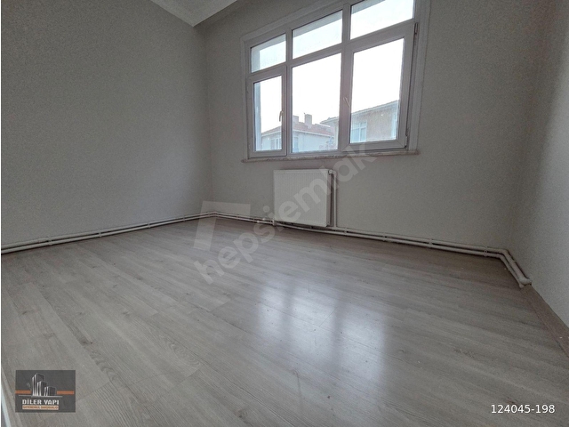 DİLERDEN BAĞLARBAŞINDA BAĞDAT CADDESİNE ÇOK YAKIN KİRALIK DAİRE 3+1 130 M2 MARMARAYA 6 DK MESAFADE - Görsel 27