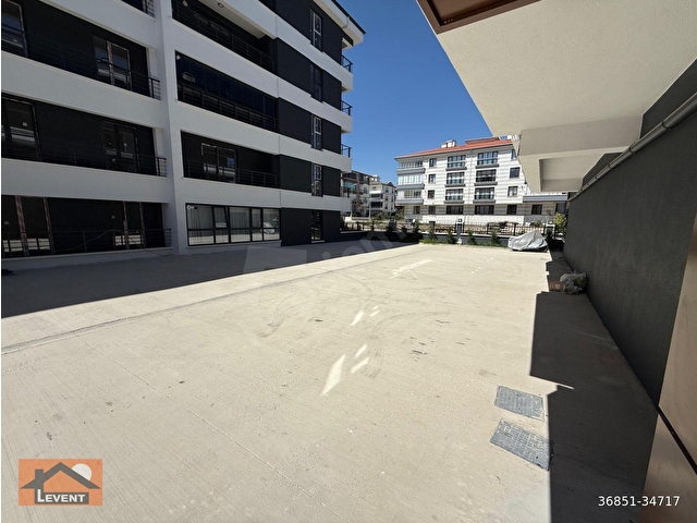 LEVENTTEN GÖLBAŞI UFUK GÖL EVLERİNDE 2+1+2 BANYO , 80 M2 KATTA ASANSÖRLÜ KAPALI - AÇIK OTOPARKLI - Görsel 26