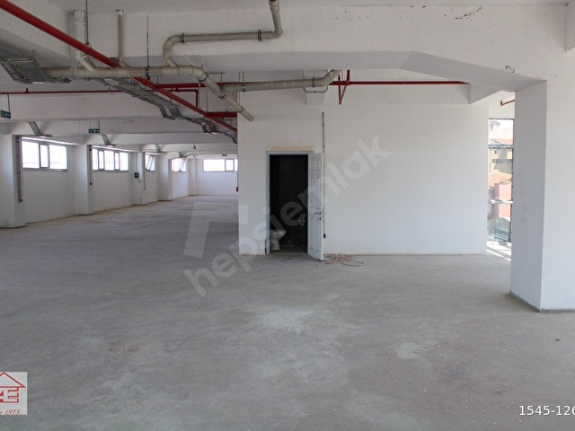 ÜMRANİYE NATO YOLU CADDESİ ÜSTÜNDE PRESTİJLİ PLAZA KATI 600 M2 - Görsel 11